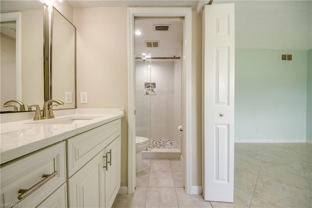 LORD JAMES CONDO - Residential