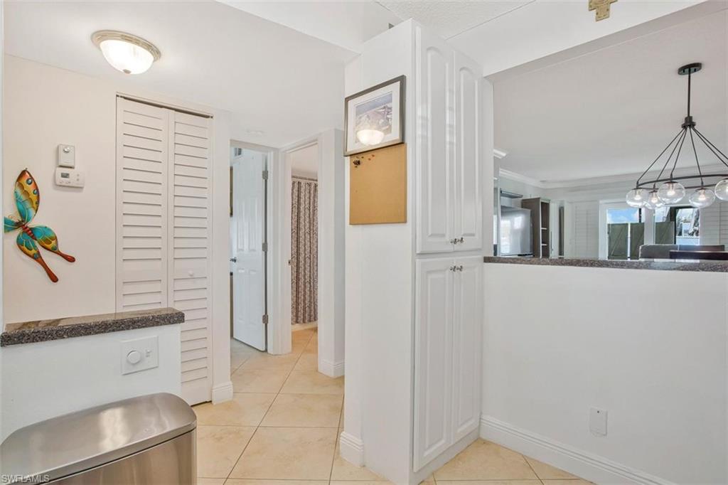 FAIRWAYS AT PAR TWO - Residential Lease