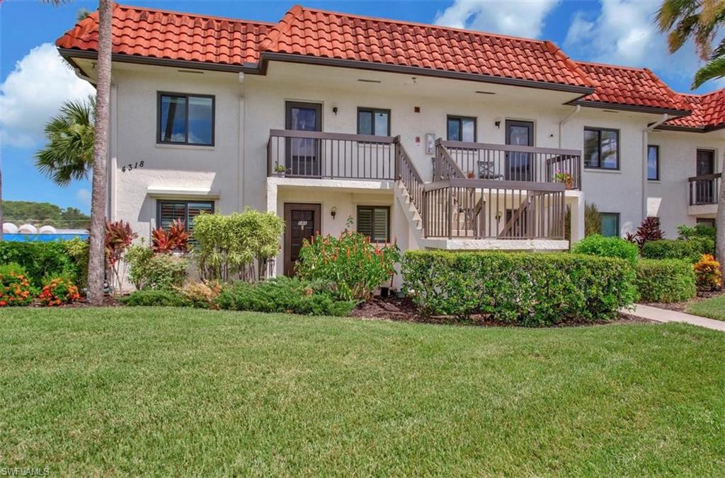 FAIRWAYS AT PAR TWO - Residential Lease