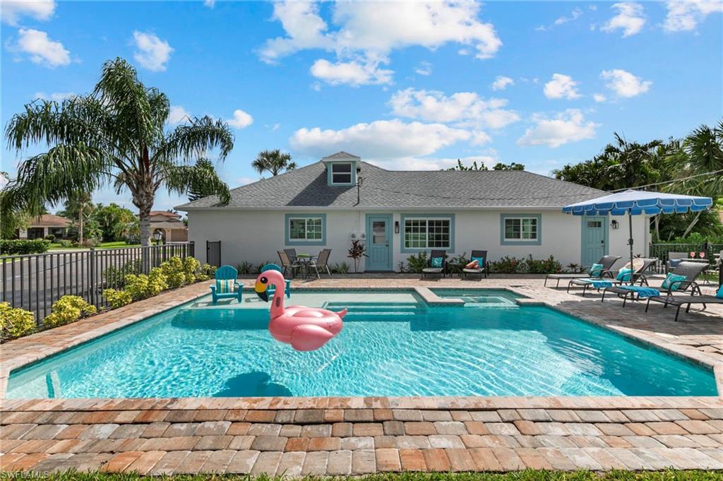 NAPLES PARK - Residential
