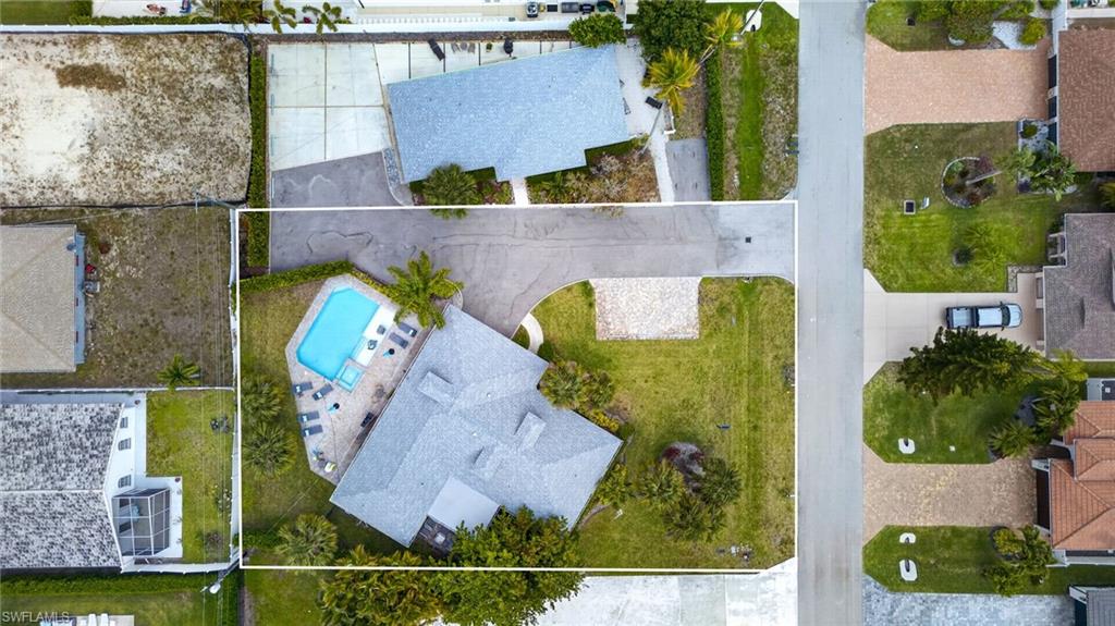 NAPLES PARK - Residential