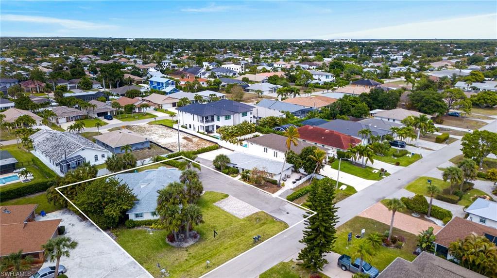 NAPLES PARK - Residential