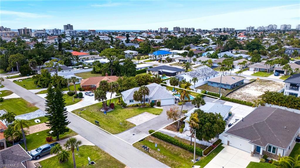 NAPLES PARK - Residential