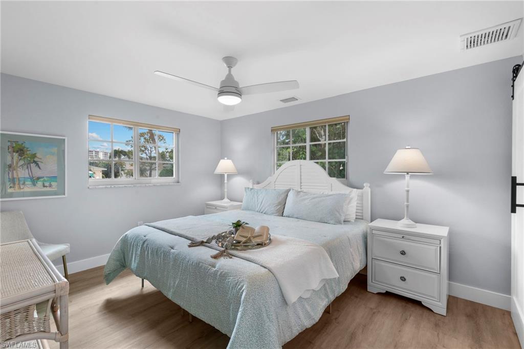 NAPLES PARK - Residential