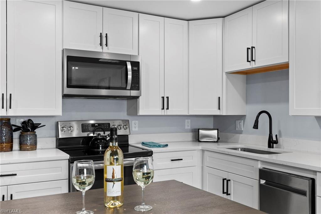 NAPLES PARK - Residential