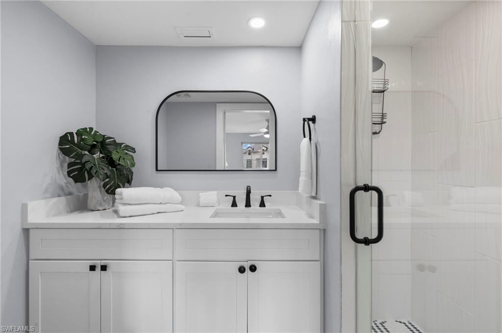 NAPLES PARK - Residential