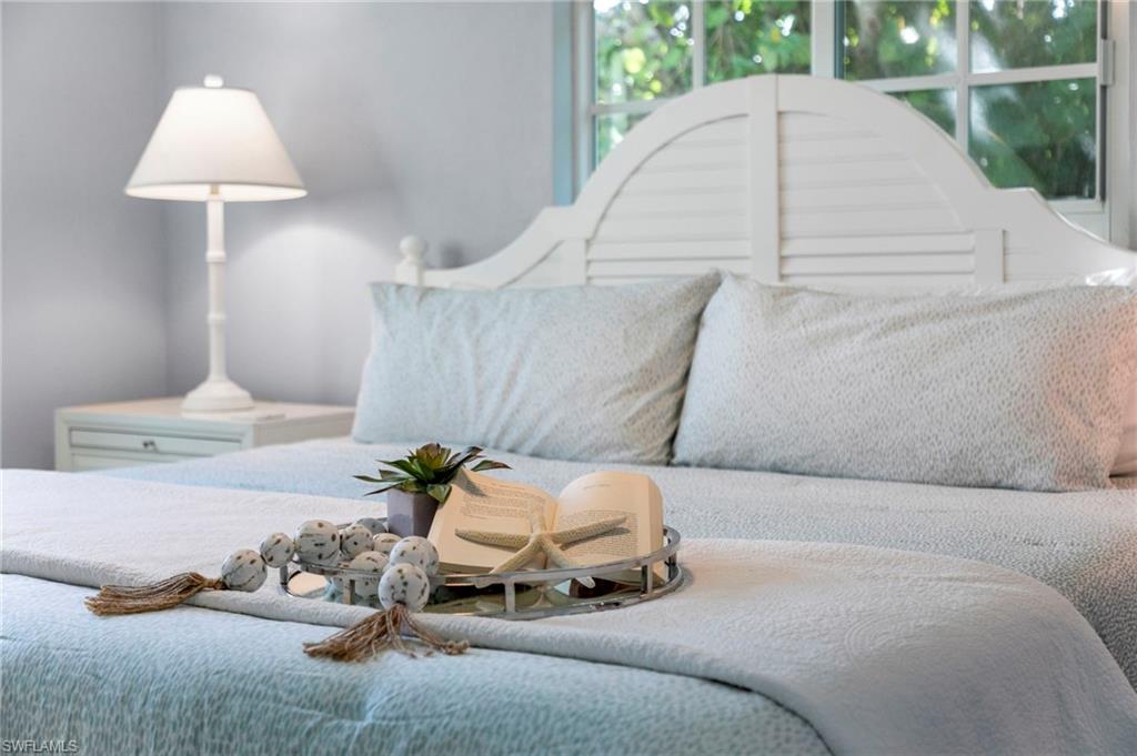 NAPLES PARK - Residential