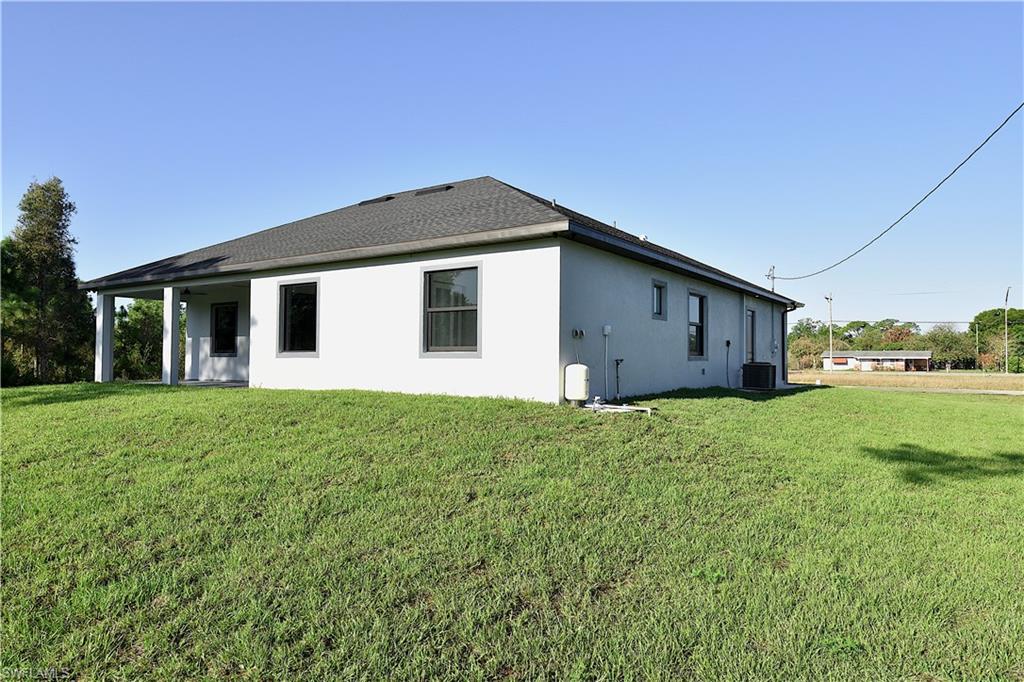 LEHIGH ACRES - Residential
