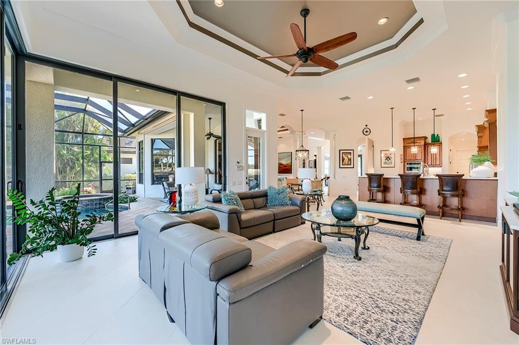 6891 Lakewood Isle DR