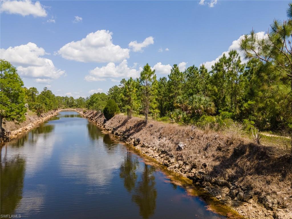 ACREAGE HEADER - Land