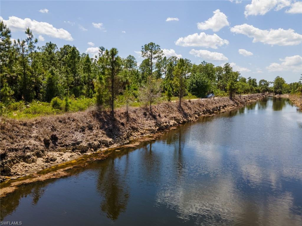 ACREAGE HEADER - Land