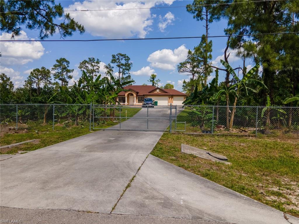 ACREAGE HEADER - Land