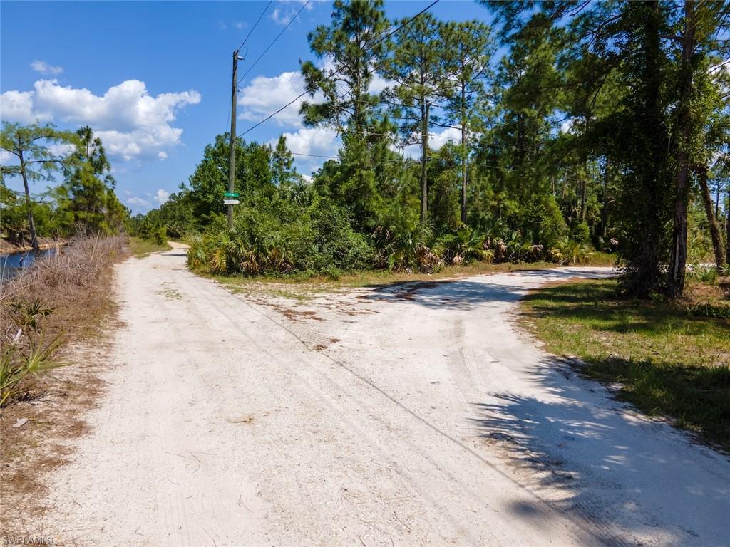 ACREAGE HEADER - Land