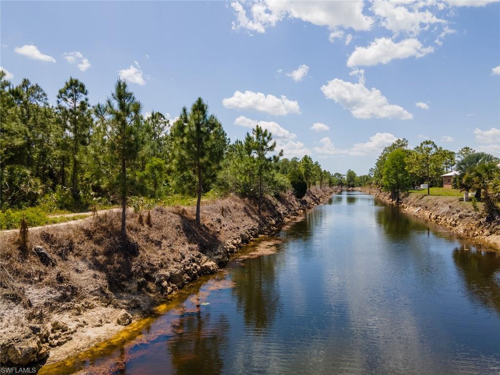 ACREAGE HEADER - Land