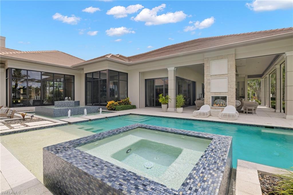 QUAIL WEST - Residential