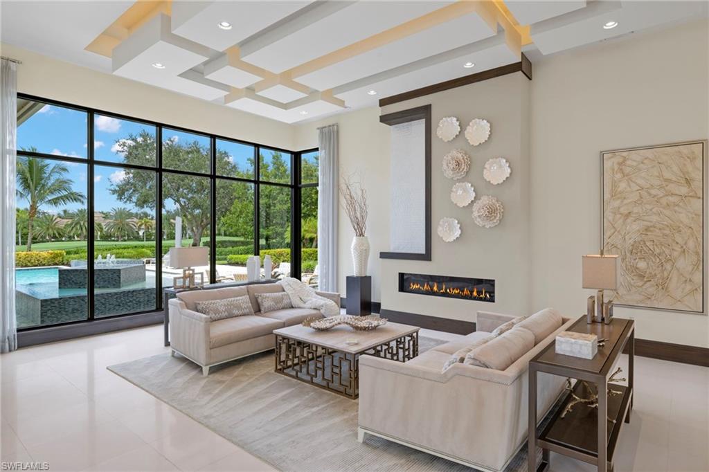 QUAIL WEST - Residential