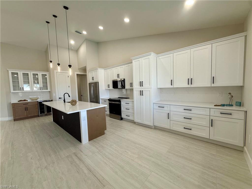 CAPE CORAL - Residential Lease