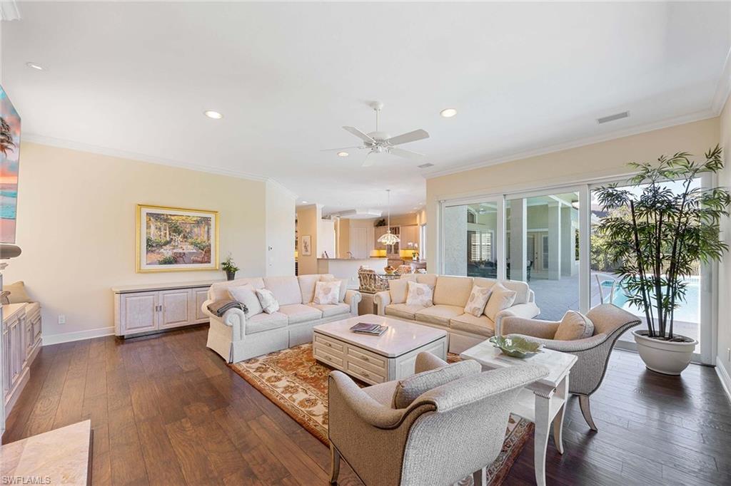 GREY OAKS - Residential