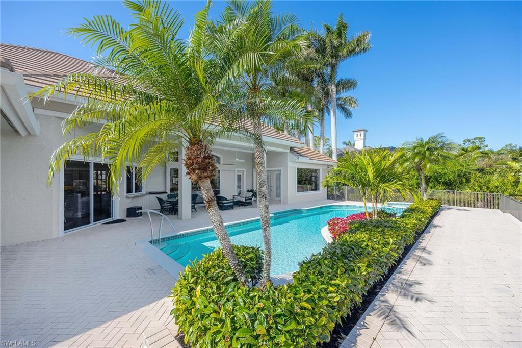 GREY OAKS - Residential