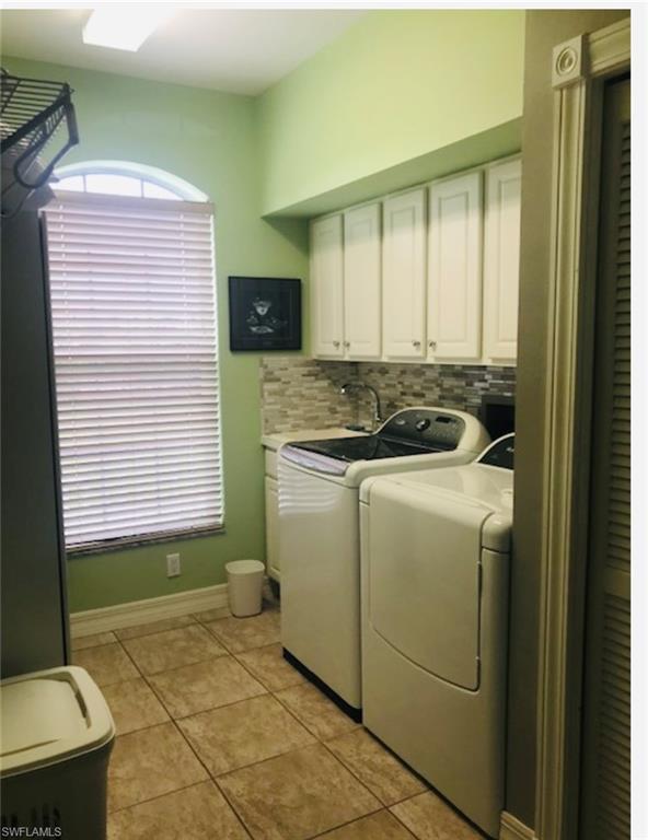 MARCO BEACH - Residential