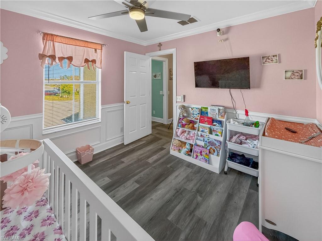 BAYSHORE COMMONS - Residential