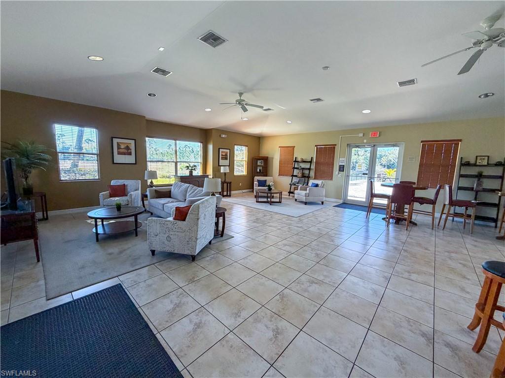 BAYSHORE COMMONS - Residential