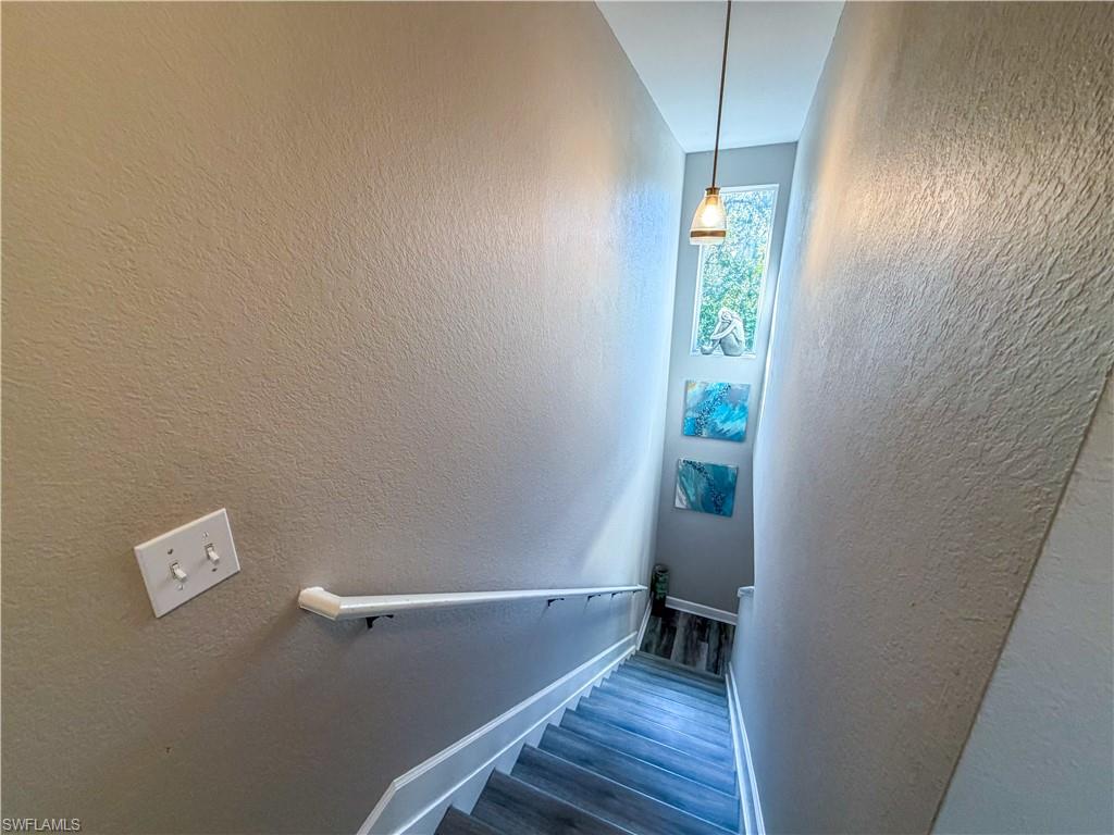 BAYSHORE COMMONS - Residential