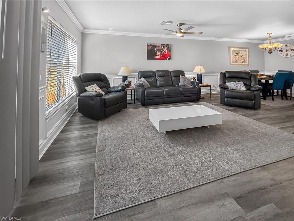 BAYSHORE COMMONS - Residential