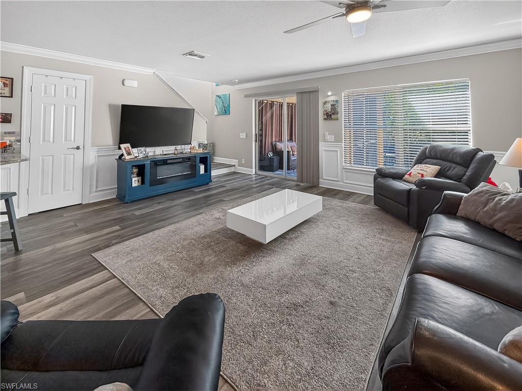 BAYSHORE COMMONS - Residential