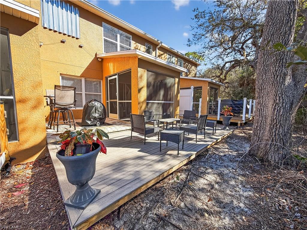 BAYSHORE COMMONS - Residential