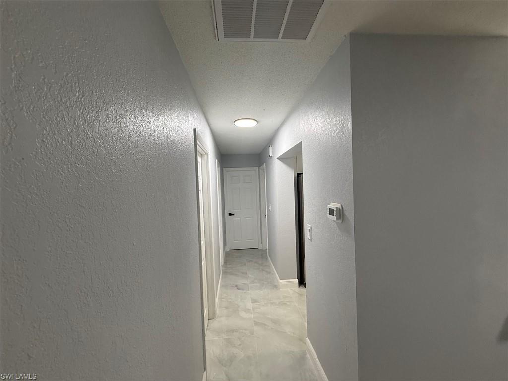 WILLOW LAKE - Residential