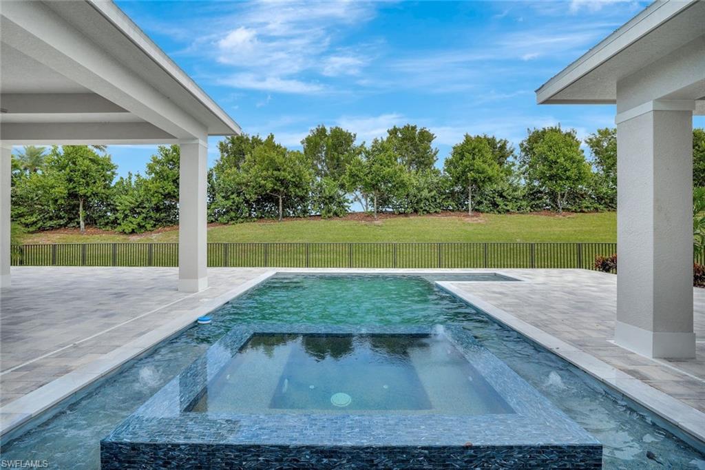 14286 Charthouse CIR