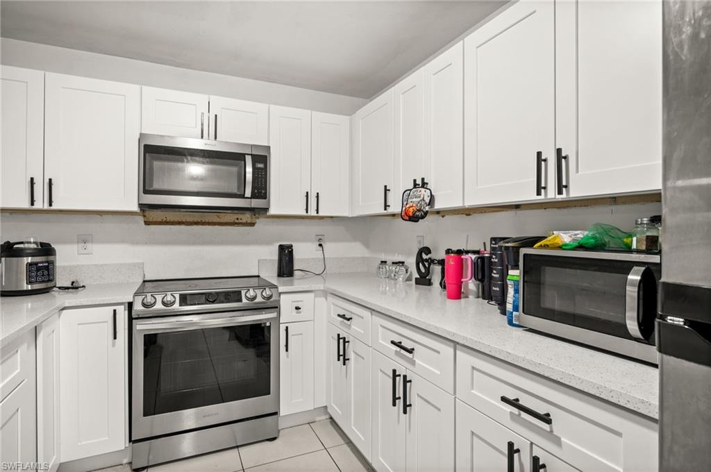 LEHIGH ESTATES - Residential