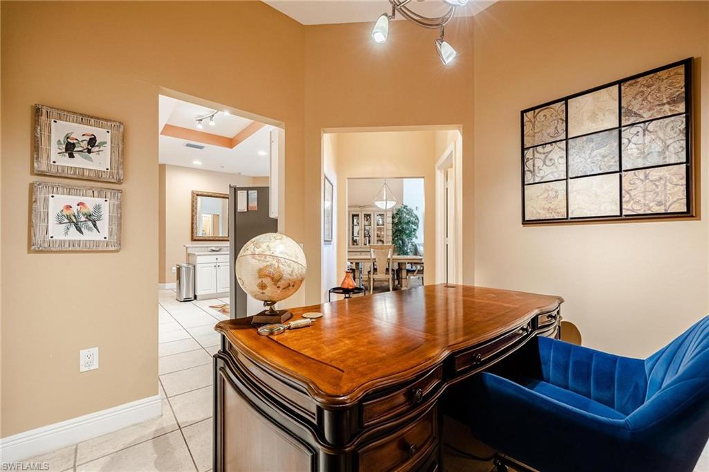 ST. TROPEZ - Residential Lease