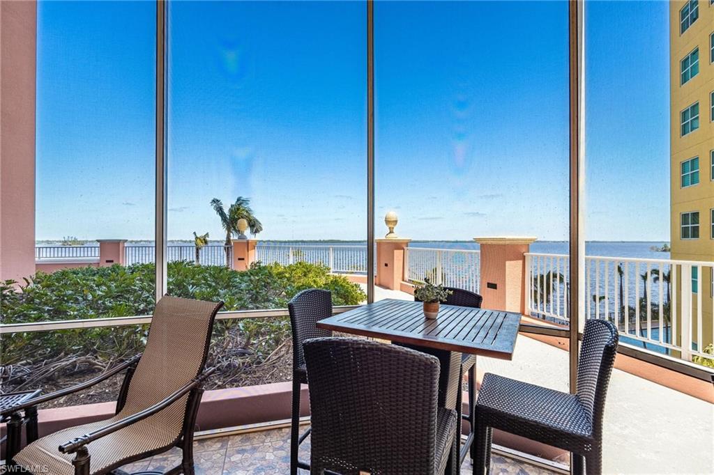 ST. TROPEZ - Residential Lease