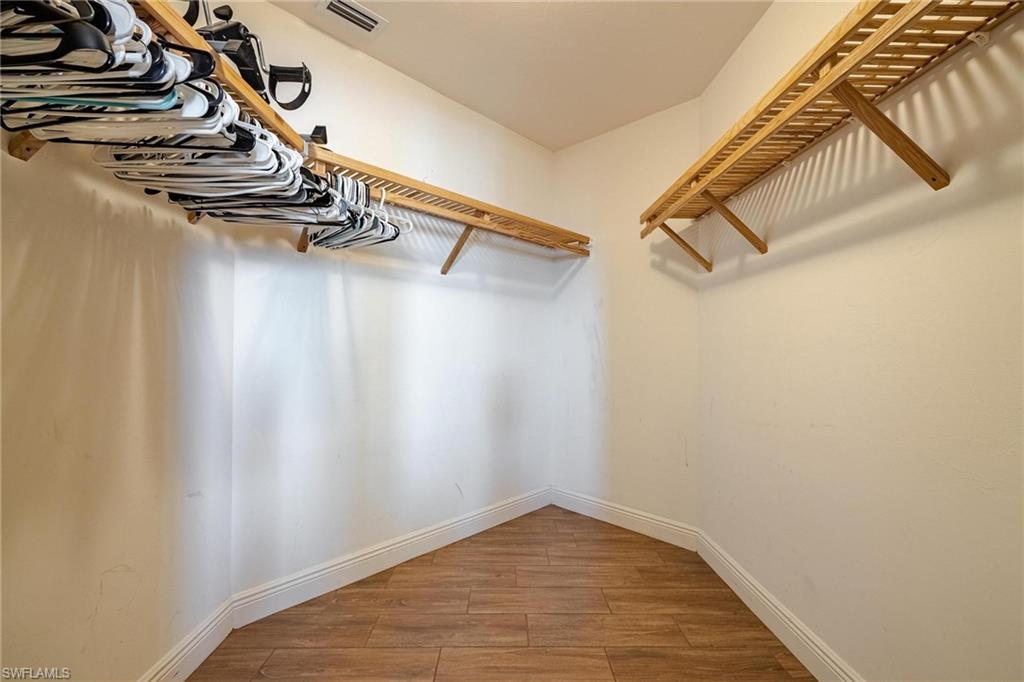 ST. TROPEZ - Residential Lease