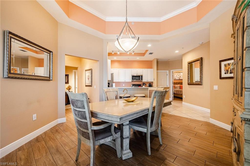 ST. TROPEZ - Residential Lease