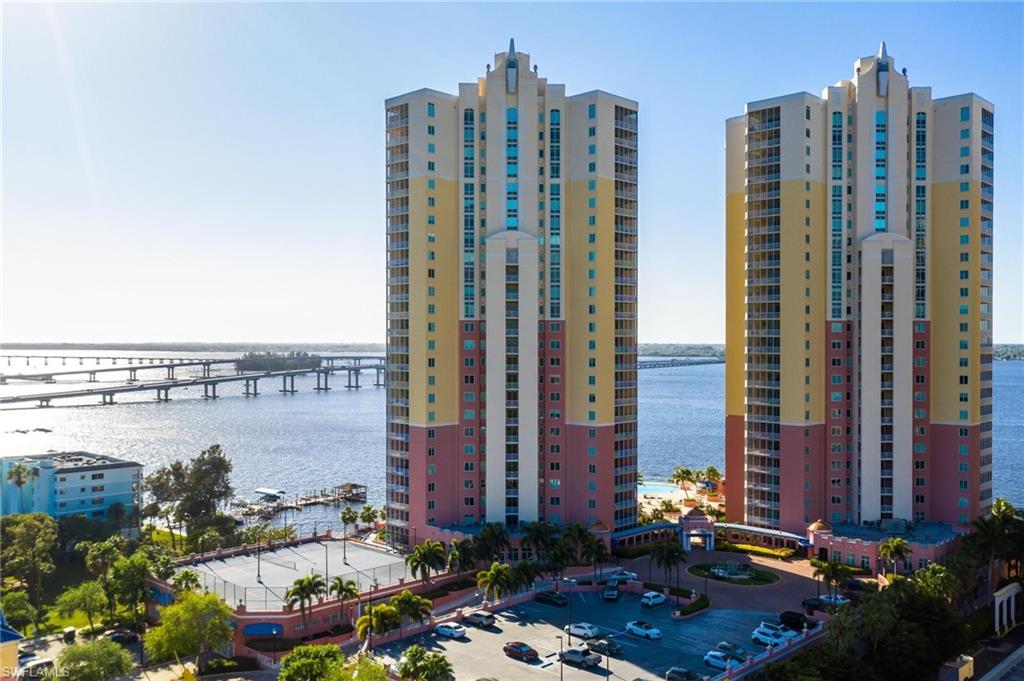 ST. TROPEZ - Residential Lease