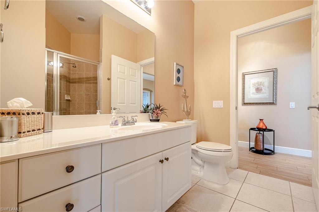 ST. TROPEZ - Residential Lease