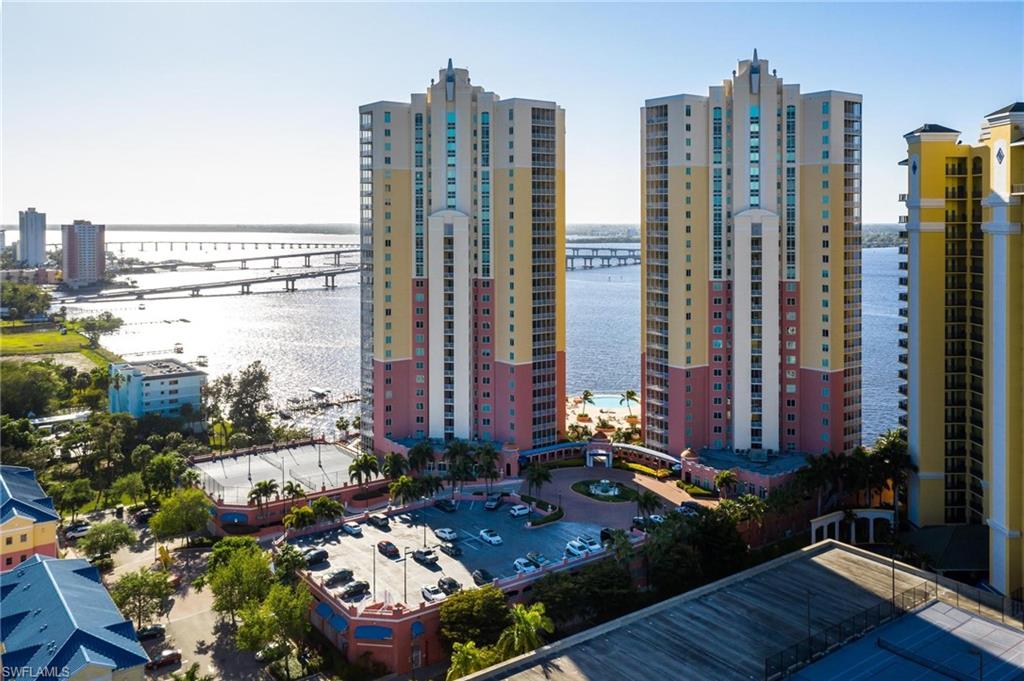 ST. TROPEZ - Residential Lease