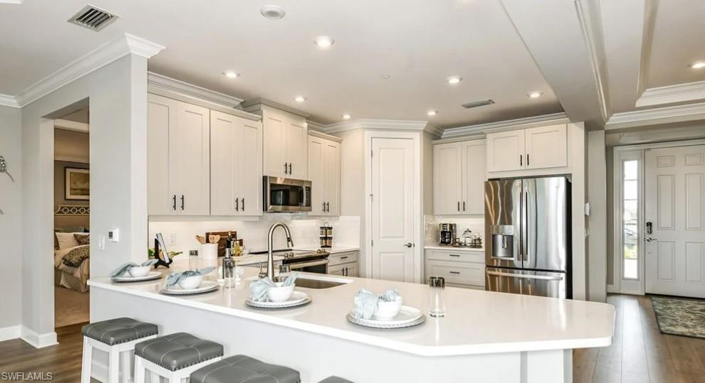 15315 Lucerna ST 103