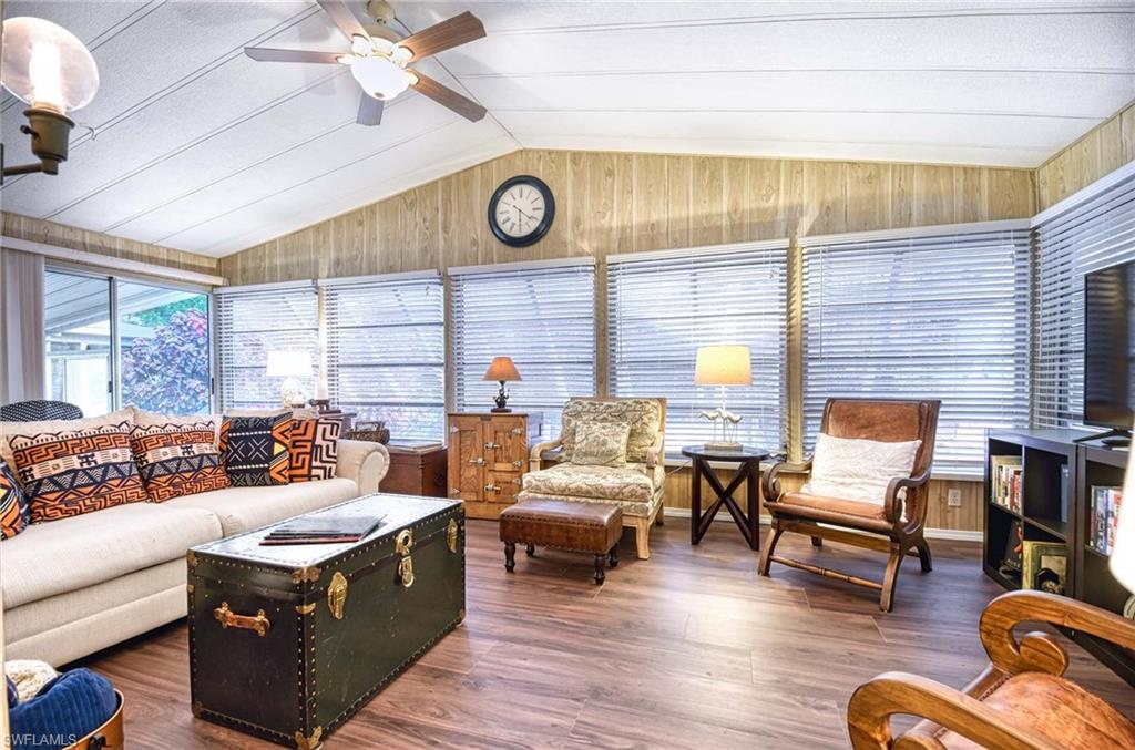 HENDERSON CREEK PARK - Residential