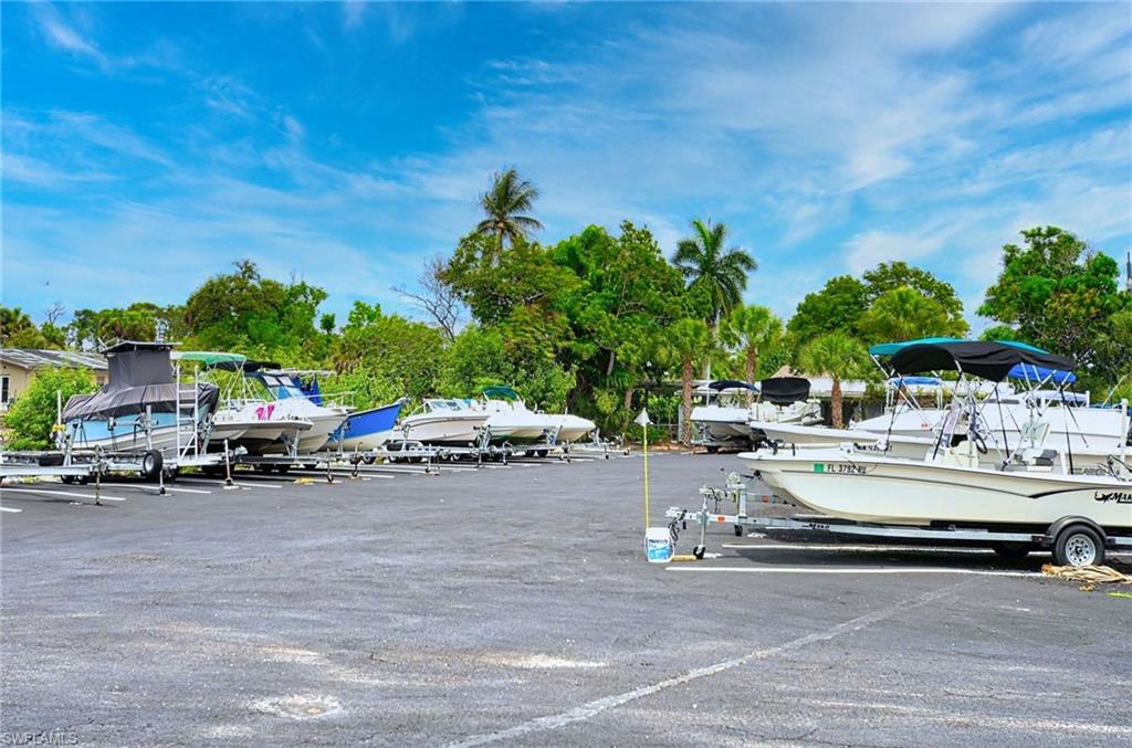 HENDERSON CREEK PARK - Residential