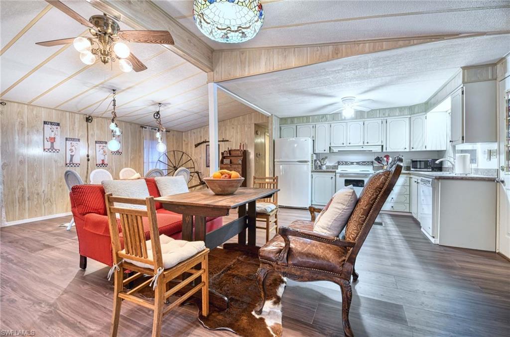 HENDERSON CREEK PARK - Residential