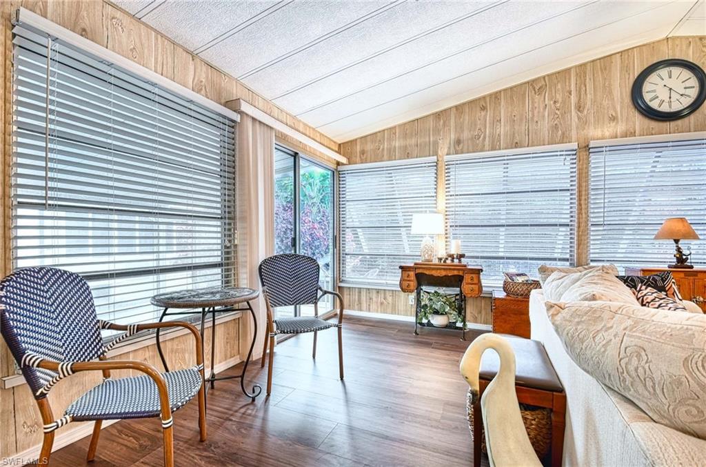 HENDERSON CREEK PARK - Residential