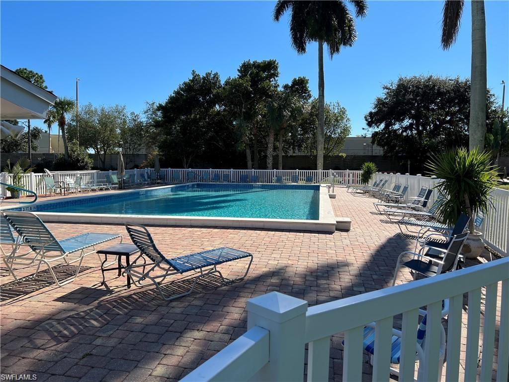 TROPIC TERRACE - Residential