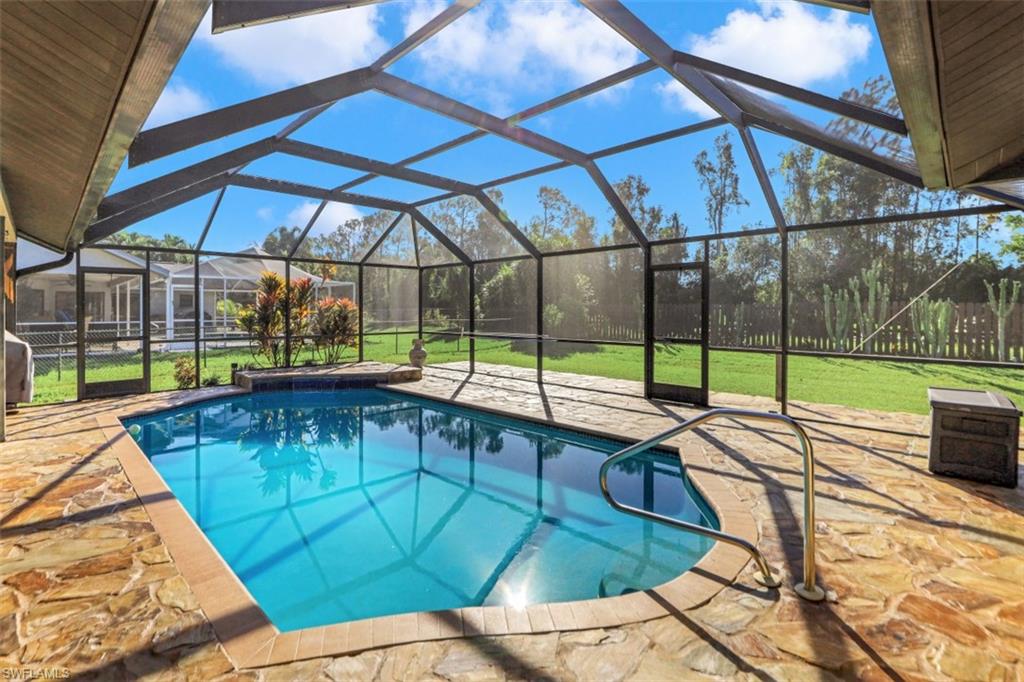 EAGLE RIDGE - Residential