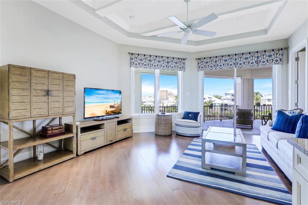 BAYFRONT GARDENS - Residential