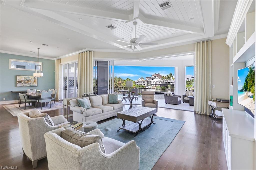 BAYFRONT GARDENS - Residential