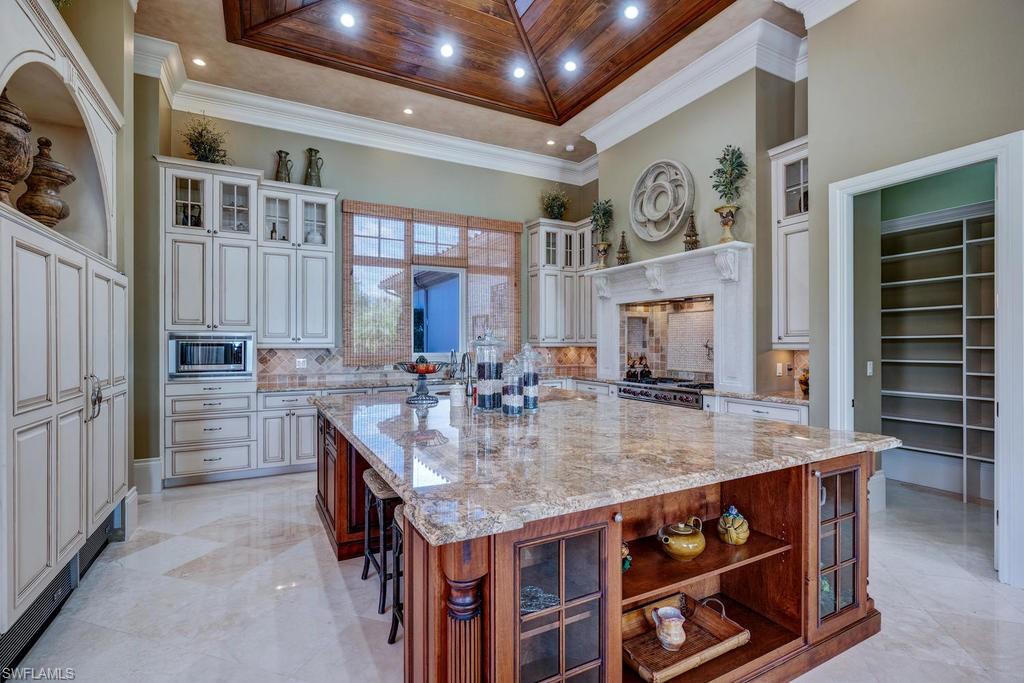 QUAIL WEST - Residential